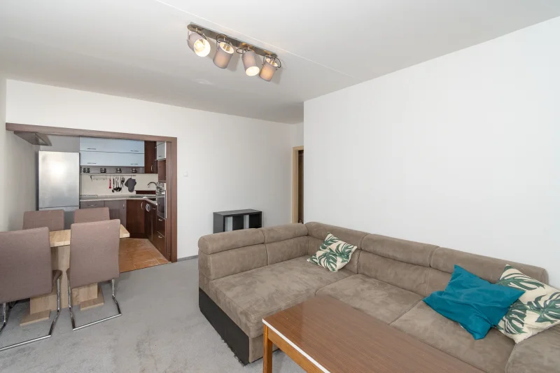 Pronájem bytu 3+kk, 57 m² - Praha - Háje