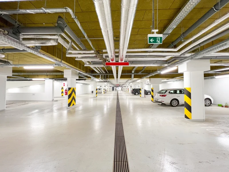 Pronájem bytu 2+kk s balkónem, ulice Smržových 1035/10, Praha - Vysočany