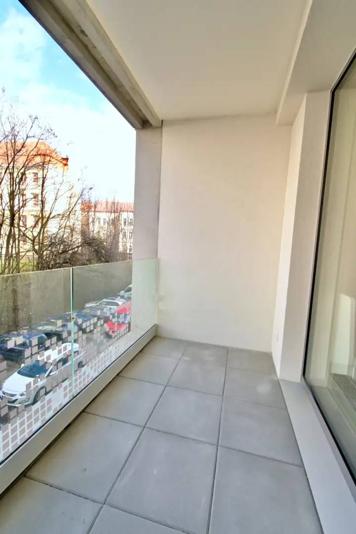 Pronájem bytu 1+kk o výměře 33 m² s lodžií v lokalitě Praha - Košíře