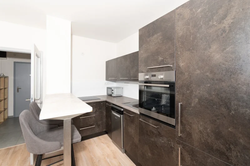 Pronájem bytu 2+kk, 41 m² - Praha - Modřany