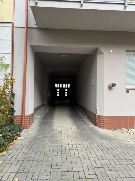 Pronájem parkovacího stání 13 m², Praha - Žižkov