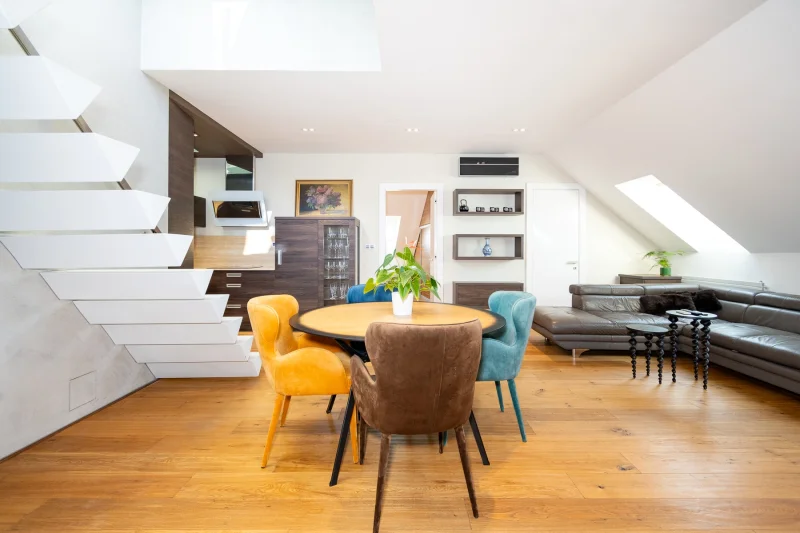 Pronájem krásného bytu s terasou a výhledem na Žižkovskou věž - 3+kk, 95 m² - Praha - Žižkov