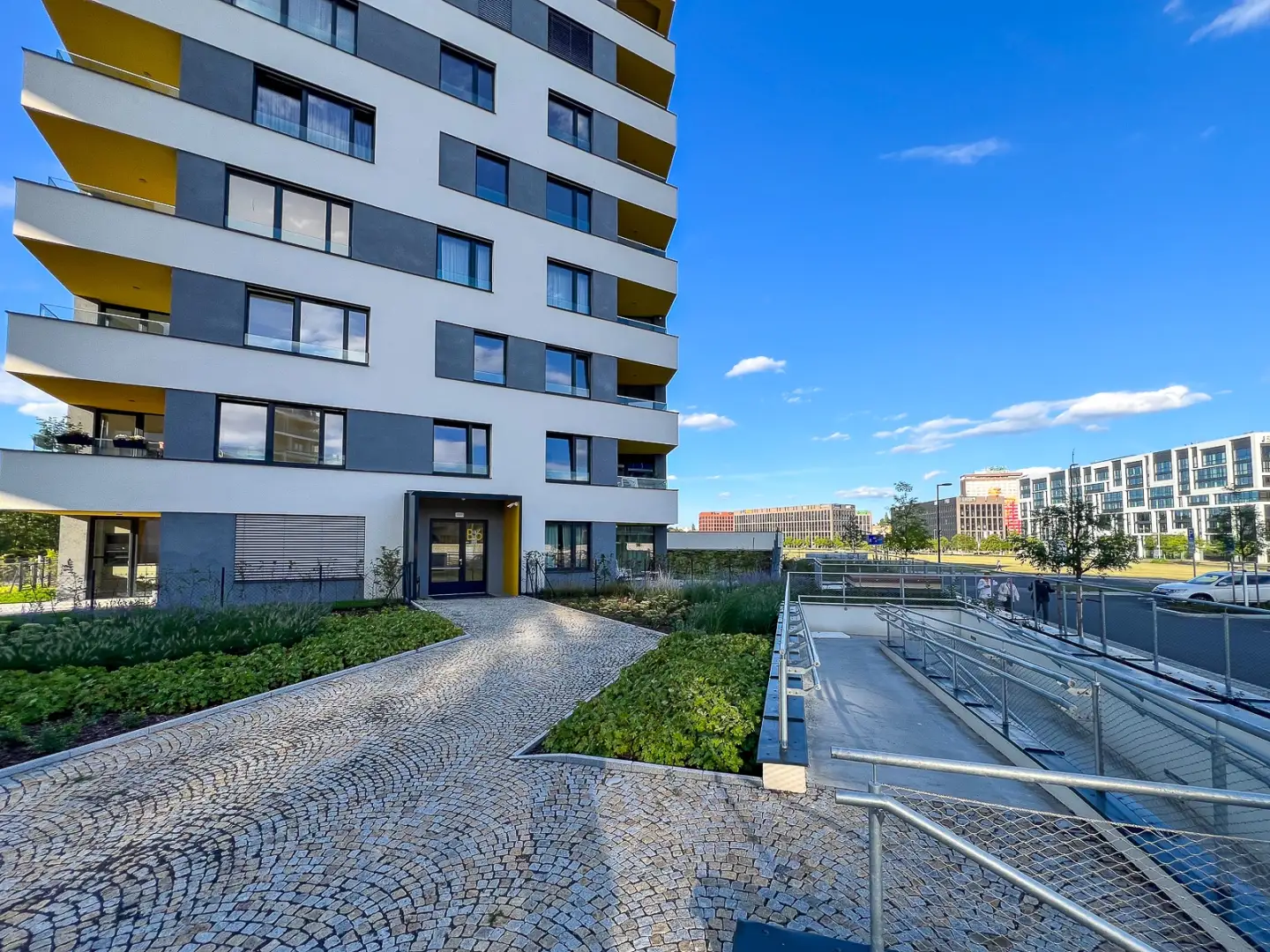 Pronájem byty 2+kk, 59 m² - Praha - Karlín