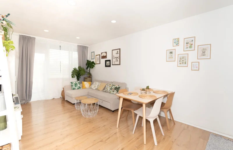 Pronájem bytu 2+kk, 48 m² - Praha - Vysočany