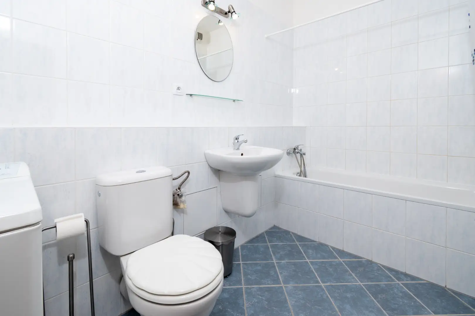 Pronájem bytu 2+kk/T/G o velikosti 52 m² - Praha - Vysočany