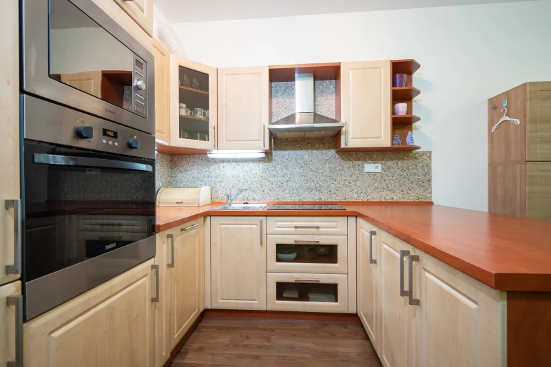 Pronájem bytu 2+kk, 48 m² - Praha - Dolní Měcholupy
