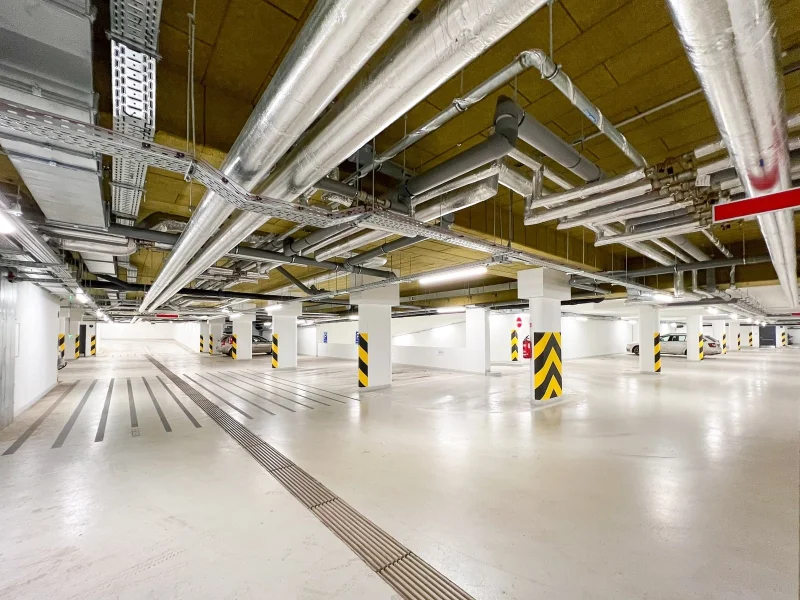 Pronájem bytu 2+kk s balkónem, ulice Smržových 1035/10, Praha - Vysočany