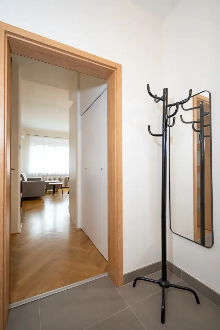Pronájem bytu 2+kk, ulice Veverkova 1418/10, Praha - Holešovice