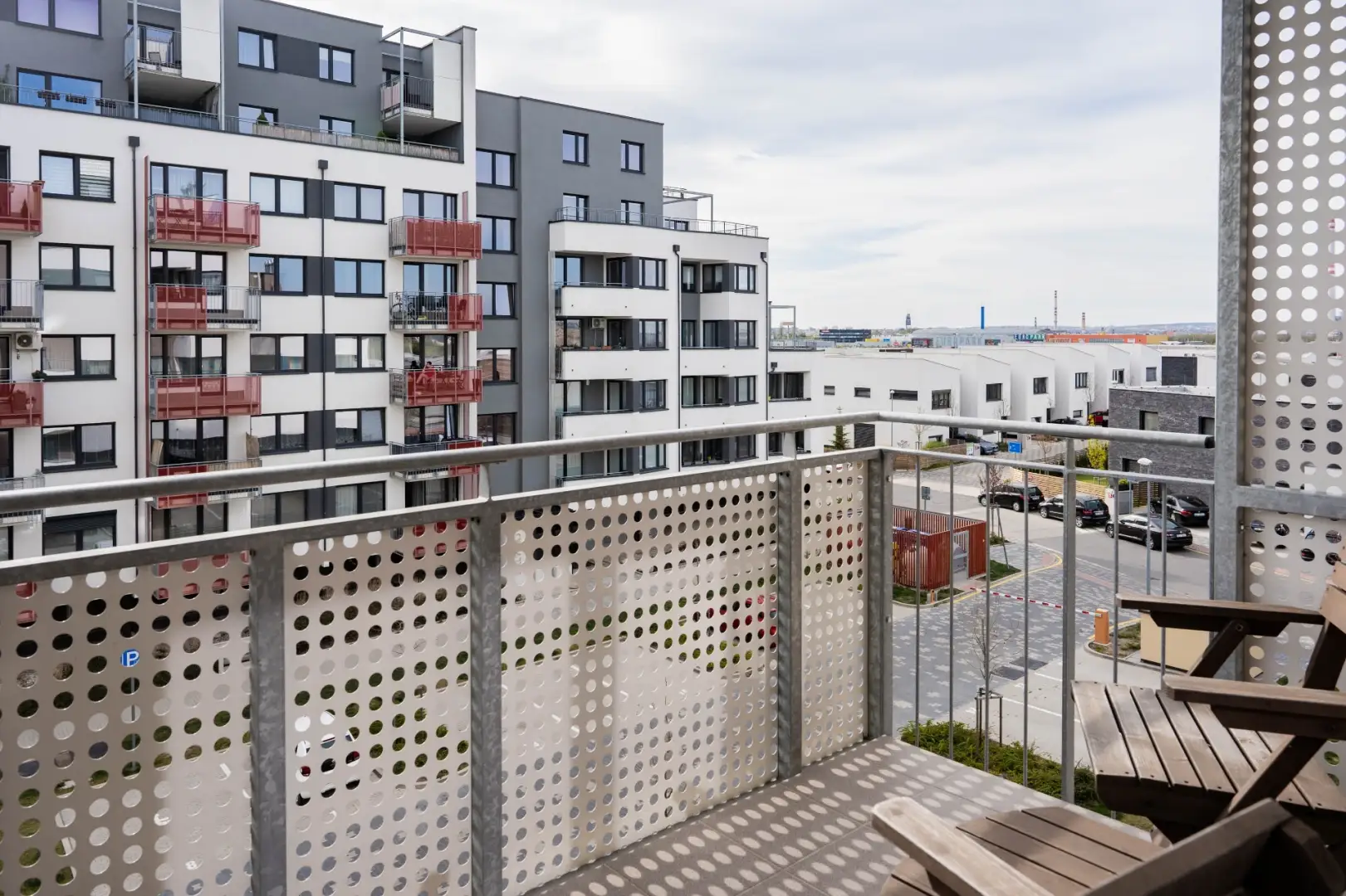 Pronájem bytu 2+kk/B/G o výměře 54m² - Praha - Dolní Měcholupy