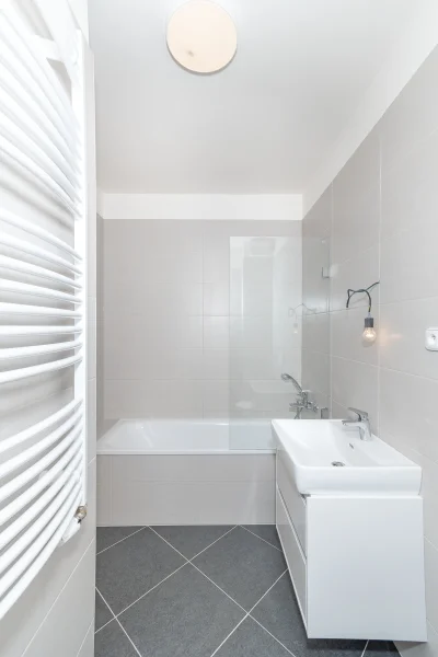 Pronájem bytu 2+kk, 56 m² - Praha - Prosek