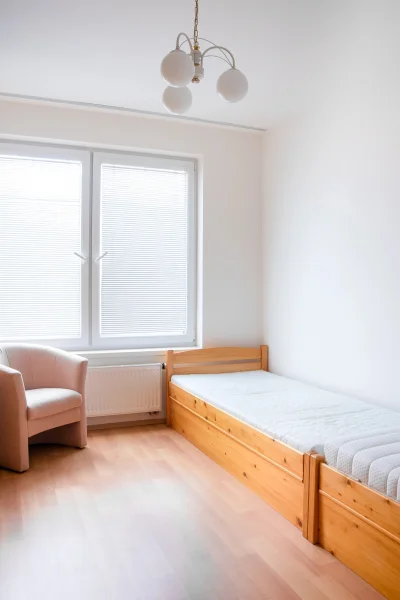 Pronájem bytu 2+kk, 54 m² - Praha - Hloubětín