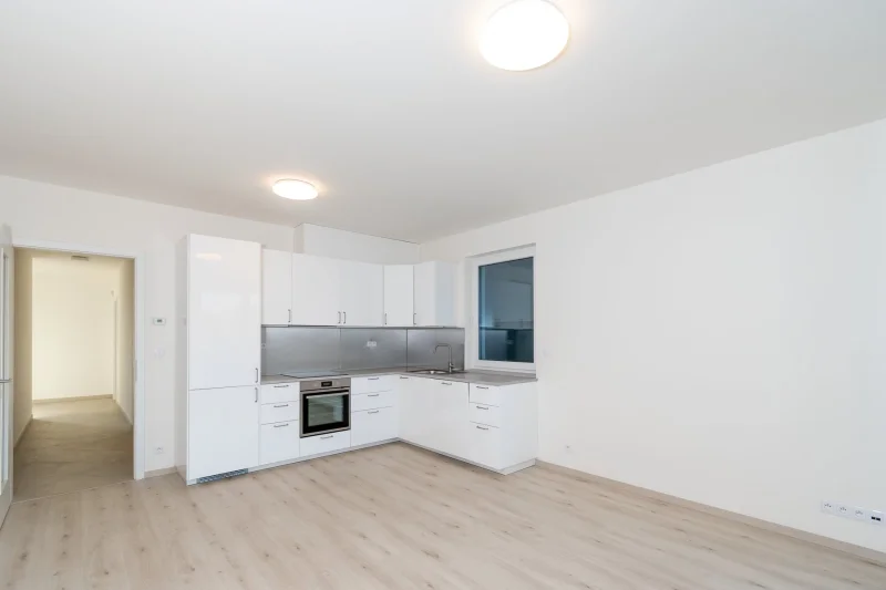 Pronájem bytu 2+kk, 57 m² - Praha