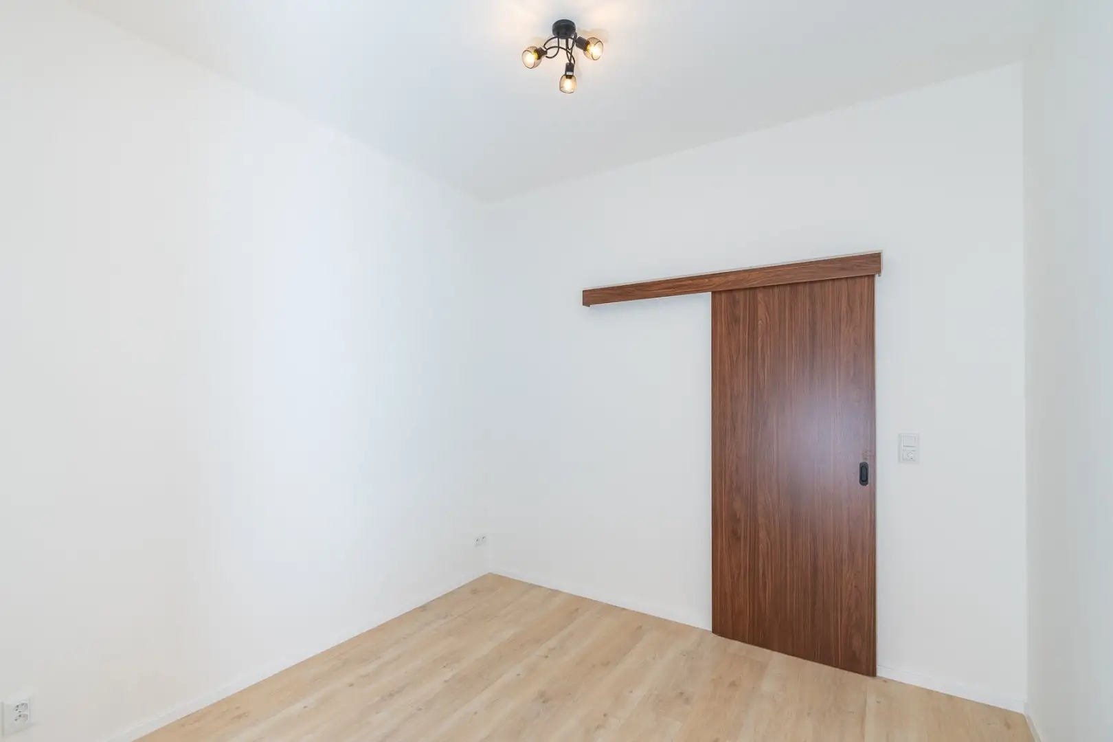 Pronájem bytu 2+kk, 47 m² - Praha - Košíře