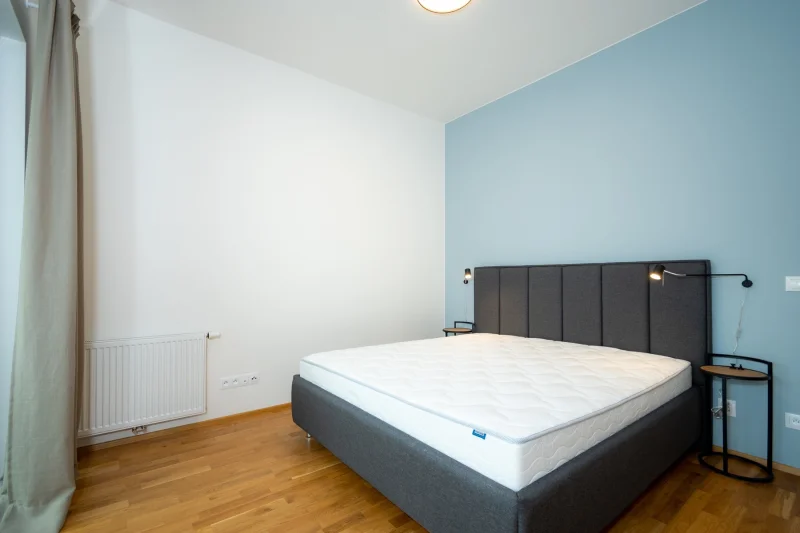 Pronájem bytu 2+kk o výměře 64.4 m² s balkónem, Praha - Karlín