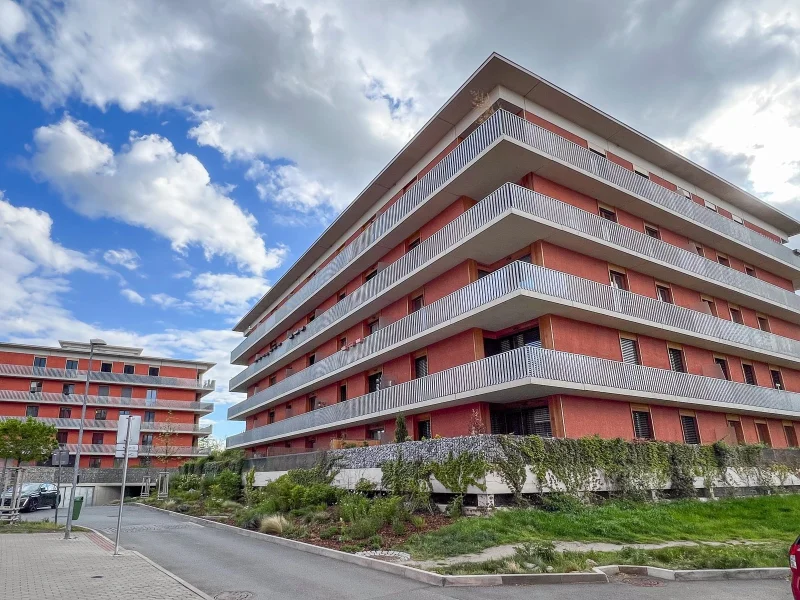 Pronájem byty 2+kk, 54 m² - Praha - Modřany