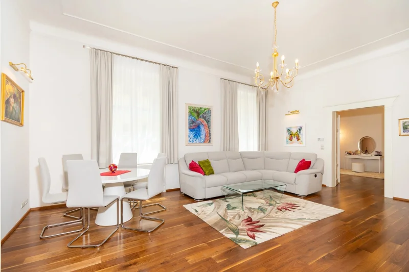 Pronájem bytu 3+kk 137 m2, terasou 15 m2, Haštalská, Praha 1- Staré Město