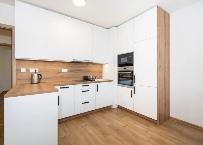 Pronájem bytu 2+kk, ulice Třešňová 1166/19, Praha - Hloubětín