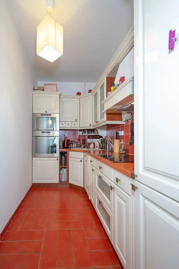 Pronájem zařízeného bytu 2+kk,  60m² s balkonem, Praha - Prosek