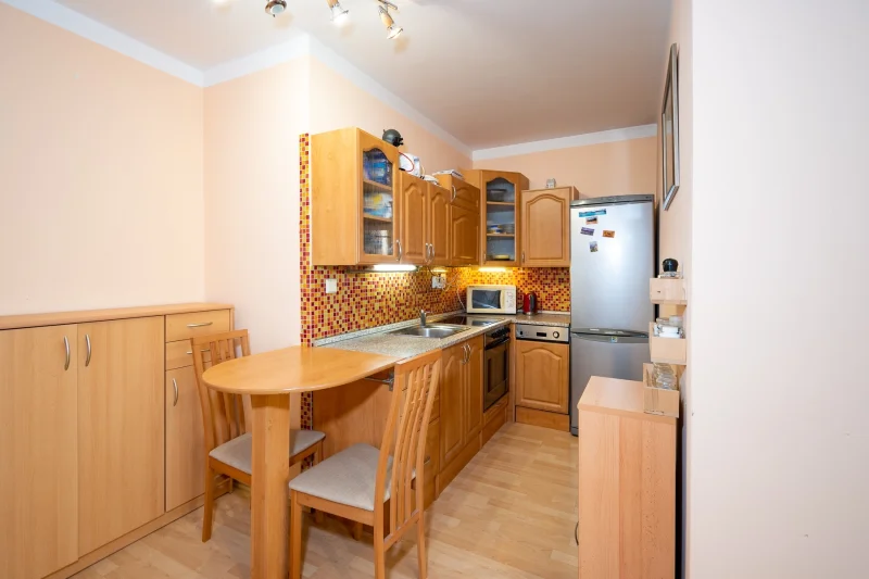 Pronájem bytu 2+kk/P/S, 46,7m2, ulice Hnězdenská, Praha Troja