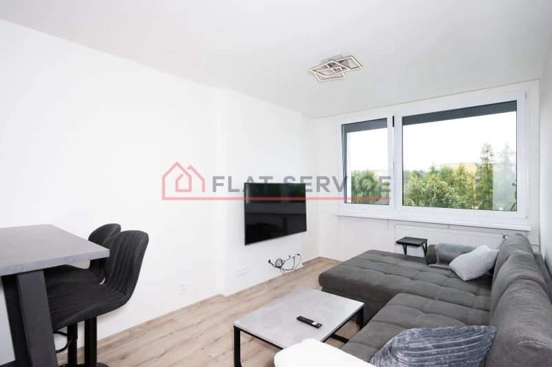 Pronájem bytu 2+kk 49 m², Praha - Vokovice