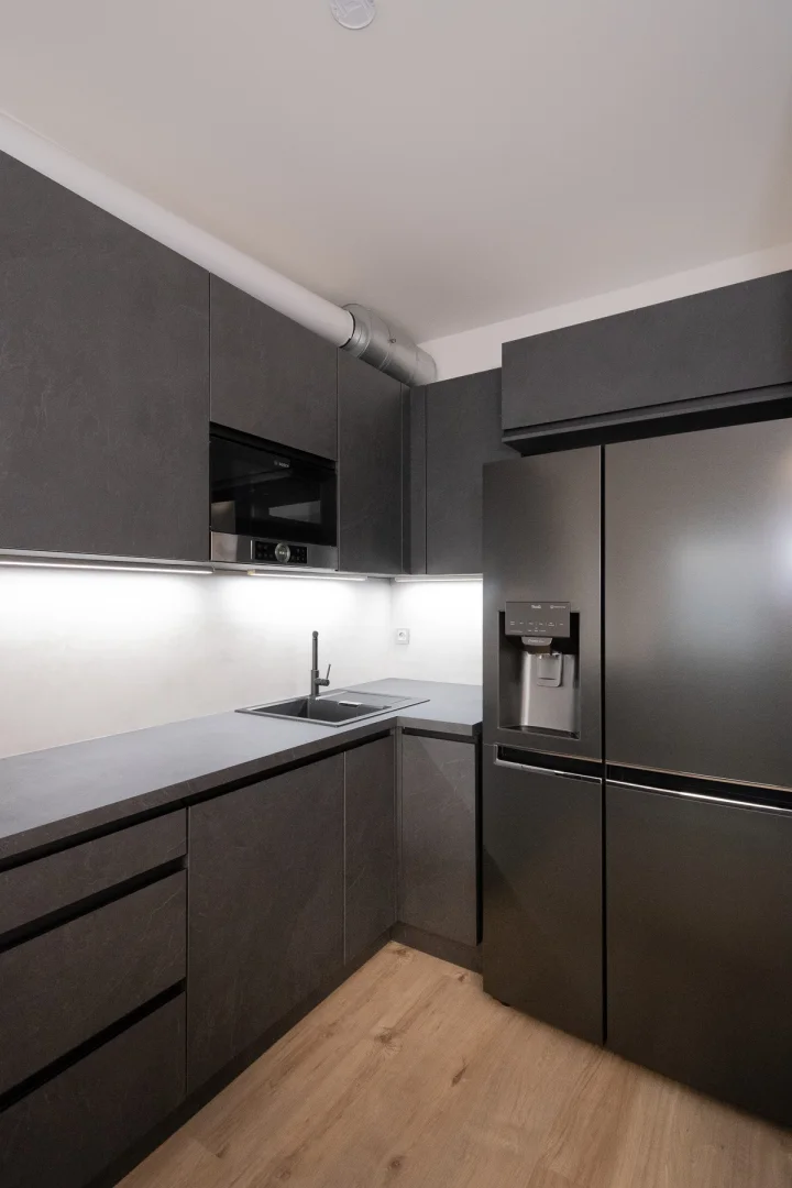 Pronájem byty 3+kk, 88 m² - Praha - Dolní Počernice
