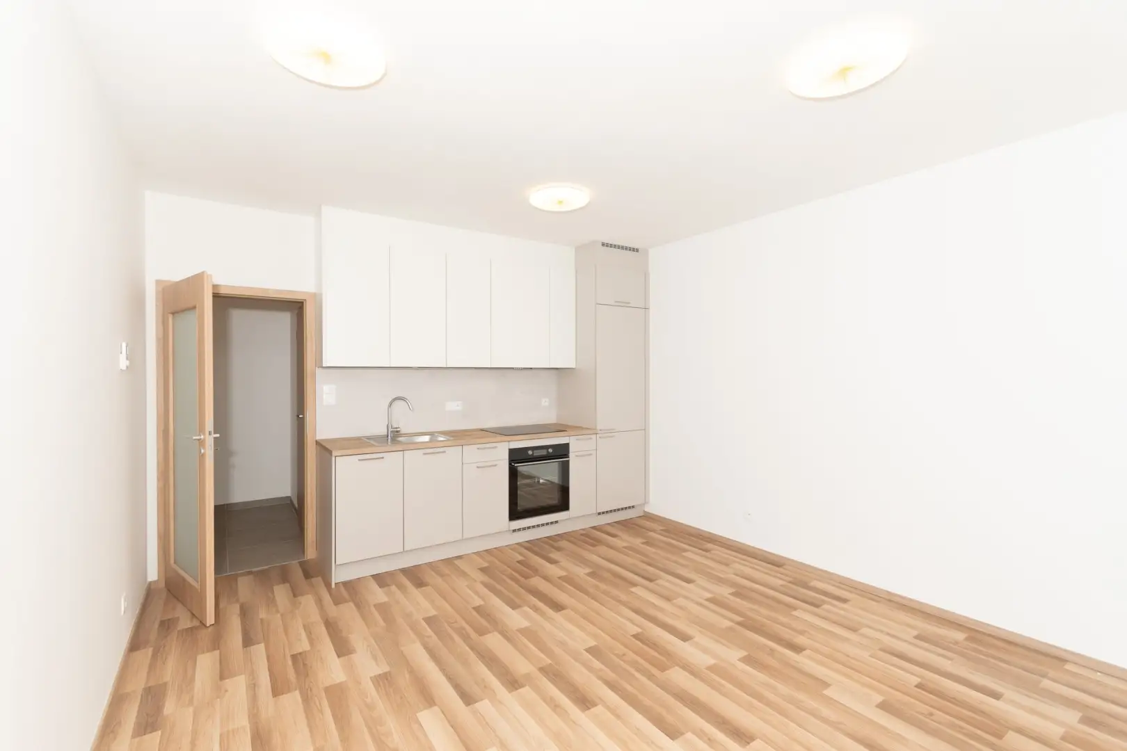 Pronájem bytu 2+kk, 47 m² - Praha - Uhříněves