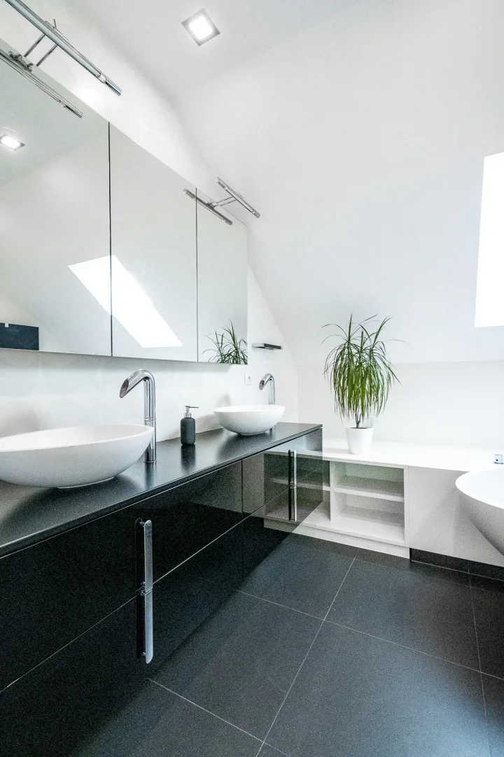 Pronájem krásného bytu s terasou a výhledem na Žižkovskou věž - 3+kk, 95 m² - Praha - Žižkov