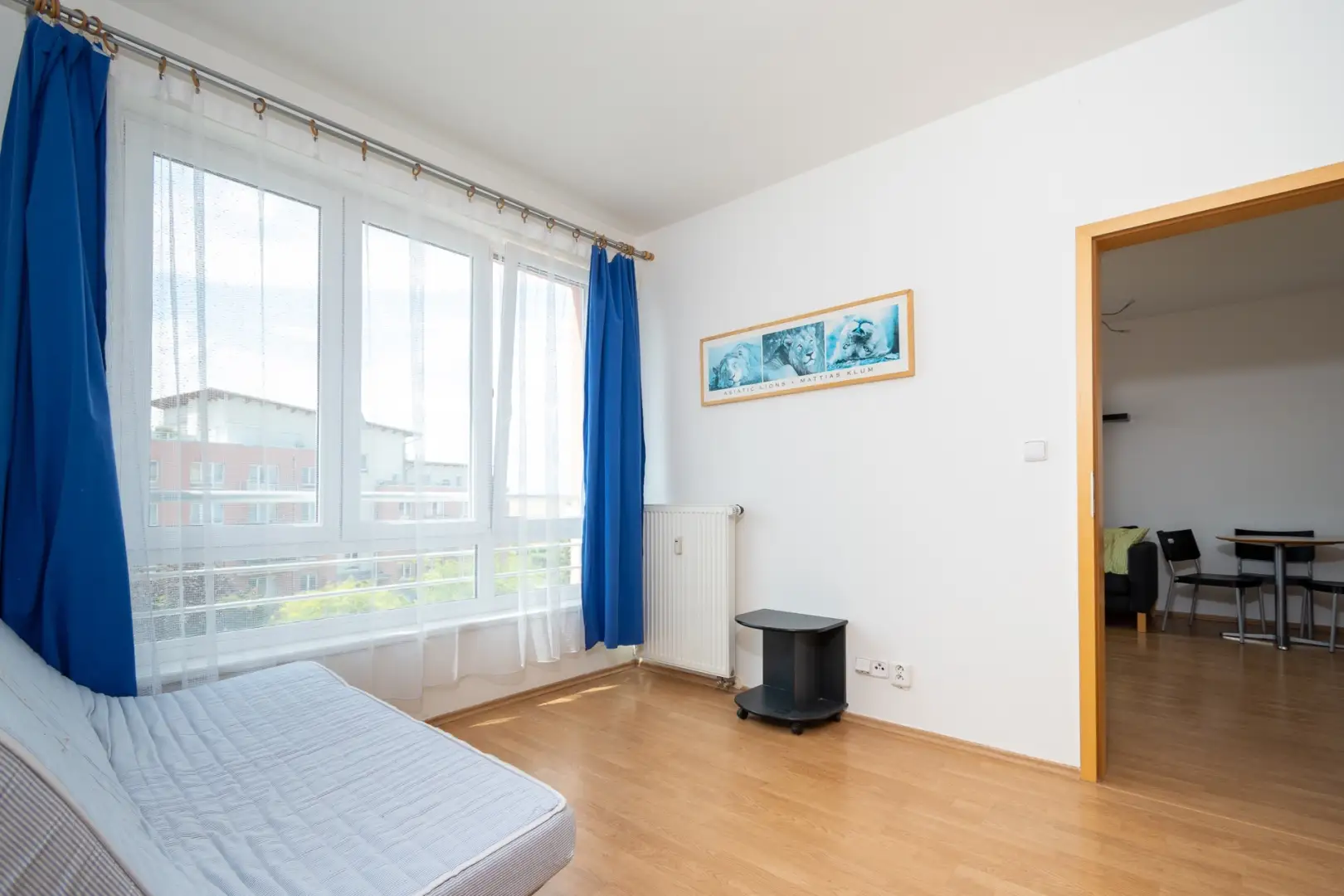 Pronájem bytu 2+kk/G o velikosti 40m² - Praha - Suchdol