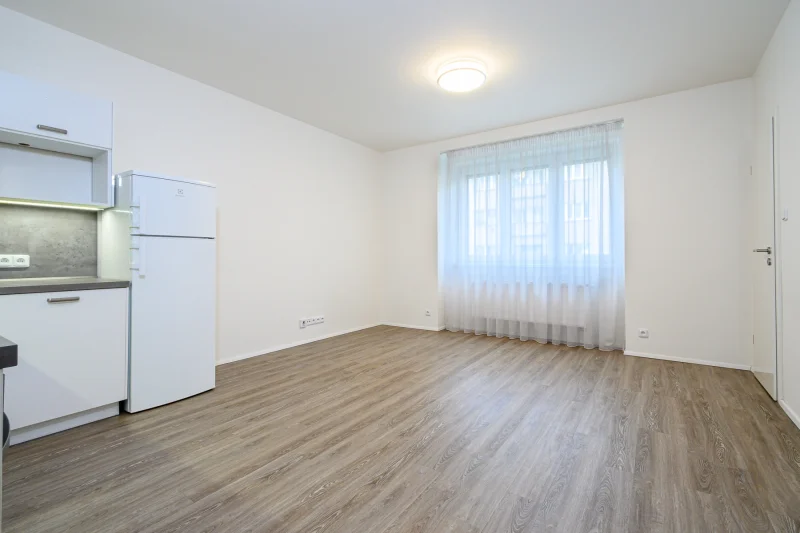 Pronájem bytu 1+kk  30 m² - Praha - Košíře