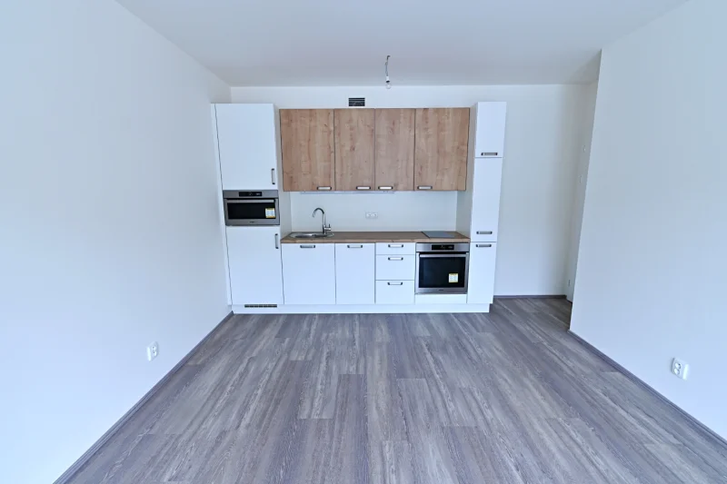 Pronájem bytu 3+kk/L/G o výměře 53m² v lokalitě Praha - Košíře