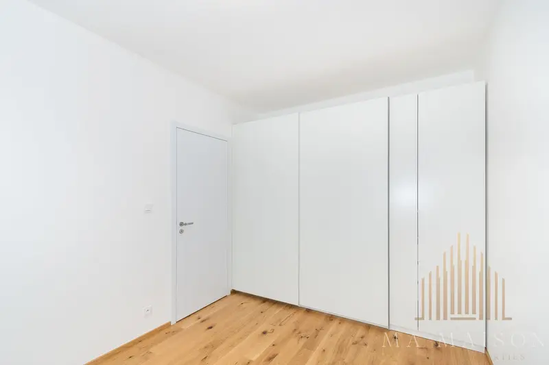 Pronájem bytu 2+kk/B, 40 m², nezařízený, Praha 4 - Nusle