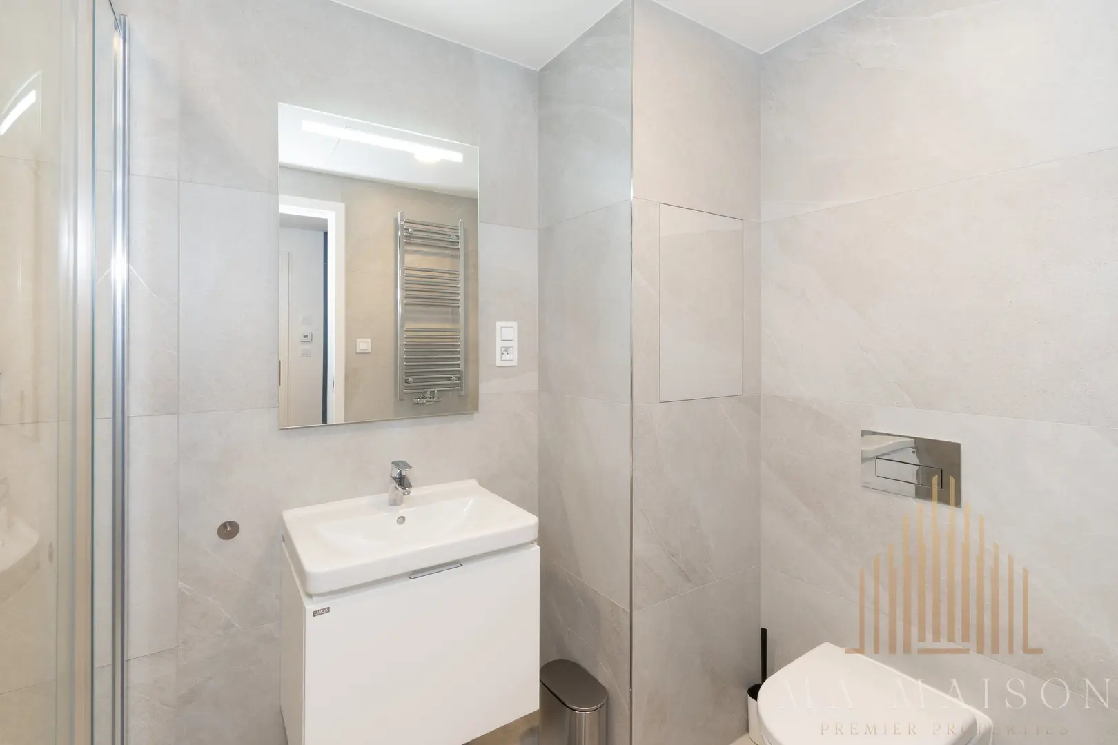 Pronájem bytu 1+kk 39 m², Praha - Žižkov