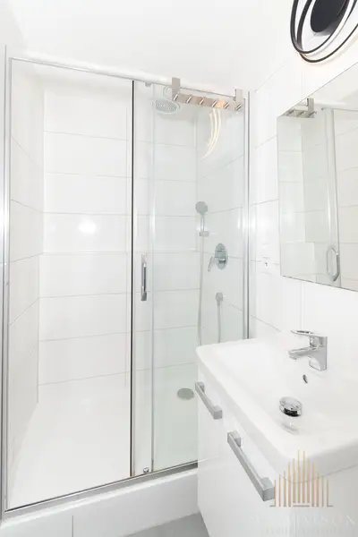 Pronájem slunného bytu 2+kk, 41 m², zařízený, Praha - Modřany