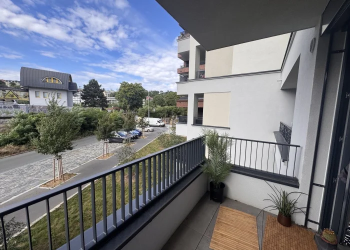 Pronájem bytu 2+kk/B, 41 m², nezařízený, Praha 4 - Nusle