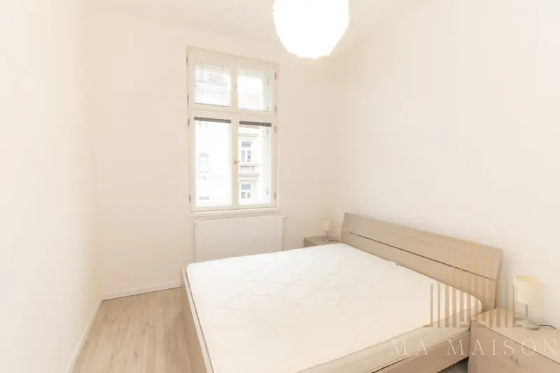 Pronájem bytu 2+kk 50 m², Praha - Nusle