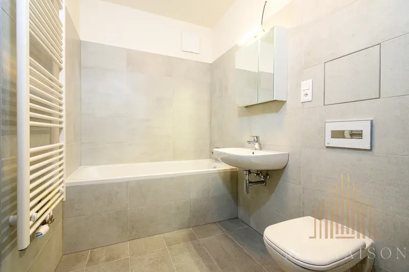 Pronájem bytu 2+kk/B/S 58 m² - Praha - Vysočany