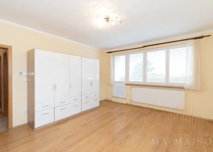 Pronájem bytu 2+kk 44 m², Dobřejovice