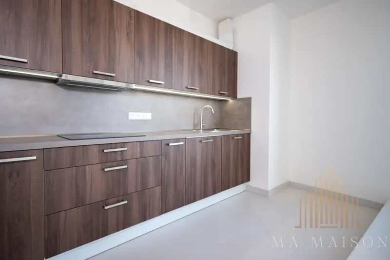 Pronájem bytu 2+kk/B/G, novostavba, nezařízený, 61 m2, Praha 9 - Hloubětín