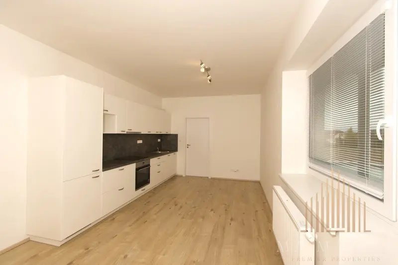Pronájem bytu 2+kk/B/G/S, 45 m², nezařízený, Rakovník II