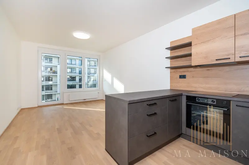 Moderní byt 2+kk/B, nezařízený, ul. Smržových, Praha 9 - Vysočany