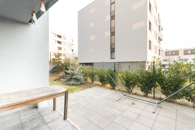 Pronájem bytU 3+kk, 81 m² - Praha - Černý Most