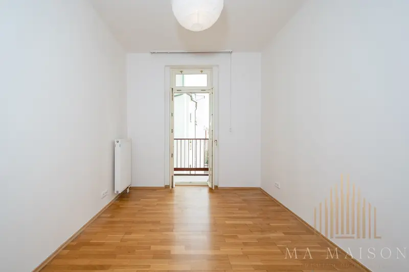 Pronájem bytu 3+kk, 84m², ulice Holandská, Praha - Vršovice