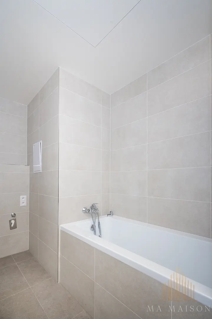 Moderní byt 2+kk/B, nezařízený, ul. Smržových, Praha 9 - Vysočany