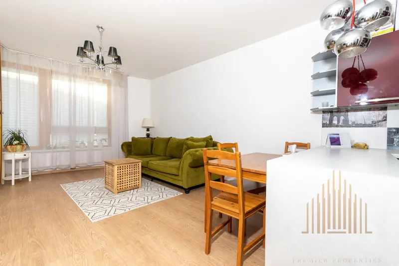 Pronájem bytu 2+kk/B/P, zařízený,  61 m² - Praha - Libeň