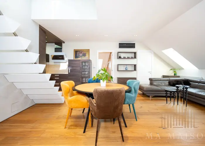 Pronájem krásného bytu s terasou 3+kk, 95 m² - Praha - Žižkov