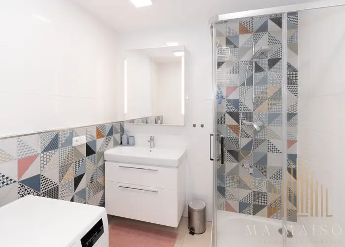 Pronájem bytu 2+kk 57 m², Praha - Hloubětín