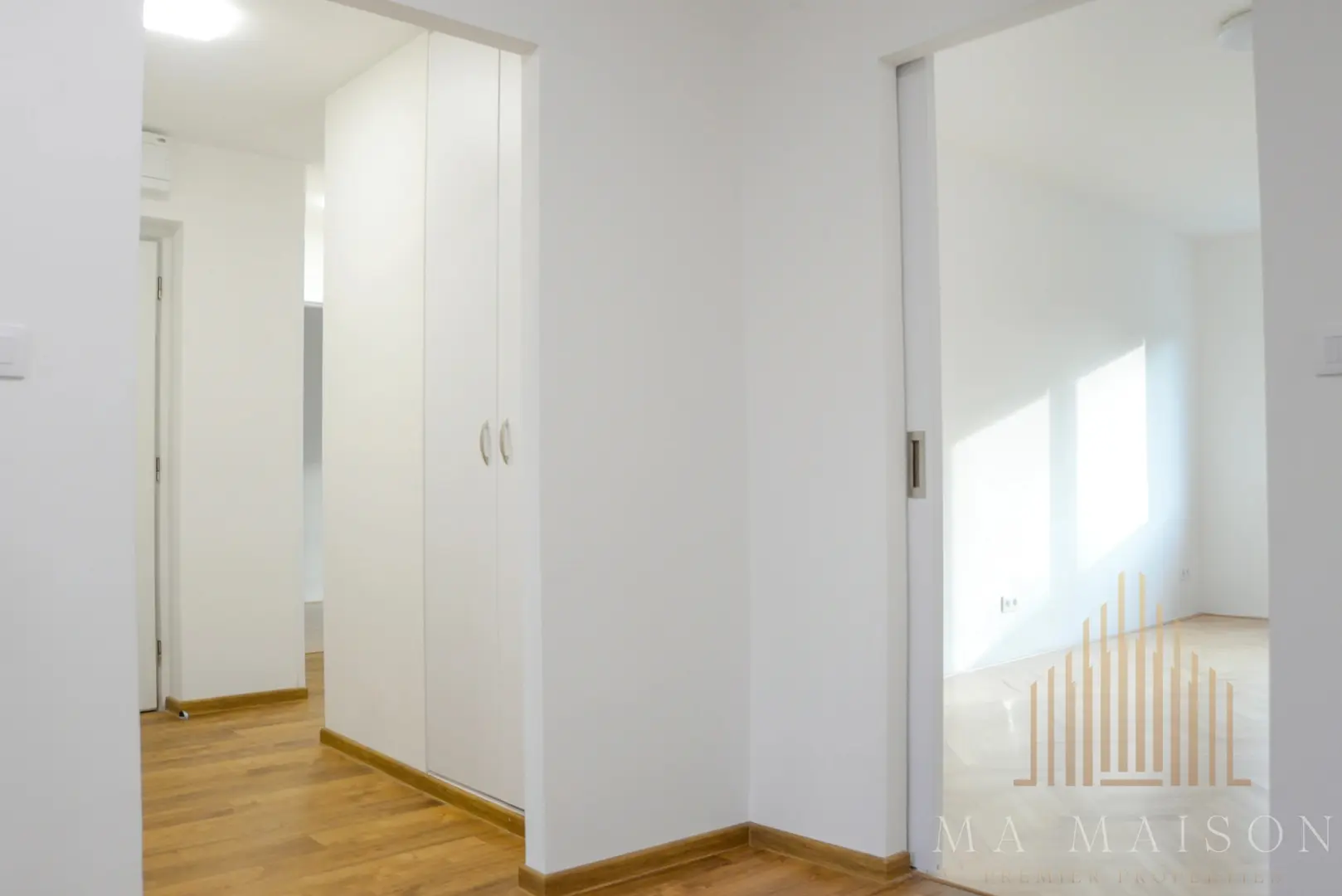 Pronájem bytu 4+kk, 70,2 m2 s balkonem, Praha 10 - Vinohrady