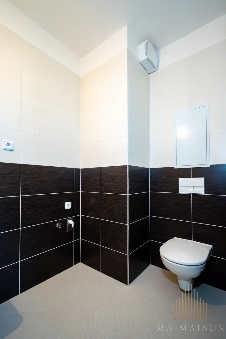 Pronájem bytu 2+kk/B/G, novostavba, nezařízený, 61 m2, Praha 9 - Hloubětín