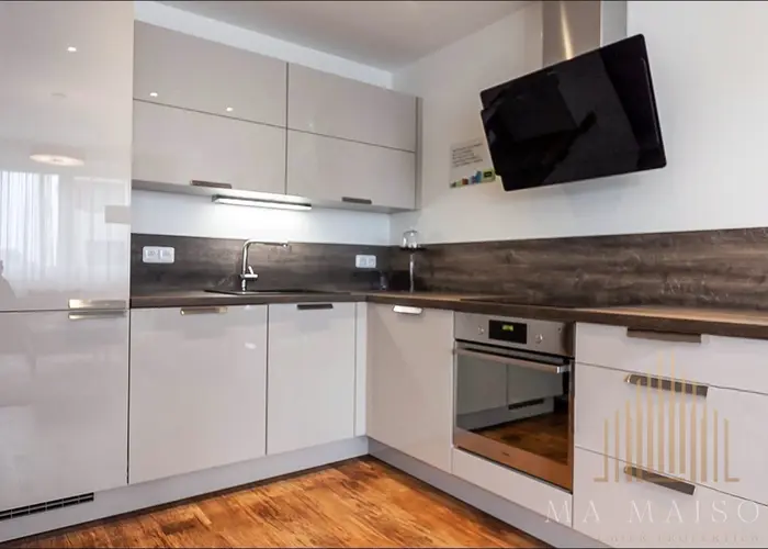 Pronájem bytu 2+kk  51m² - Praha - Dolní Měcholupy