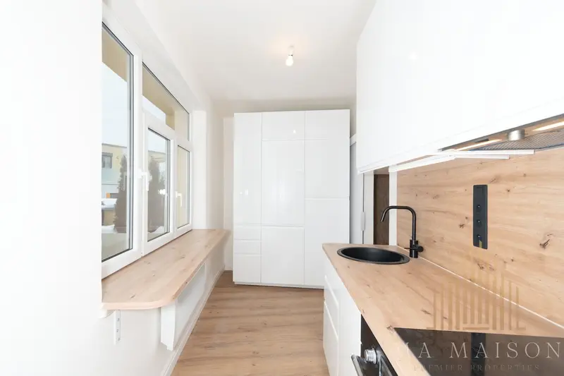 Pronájem bytu 1+1 36 m², Praha - Veleslavín